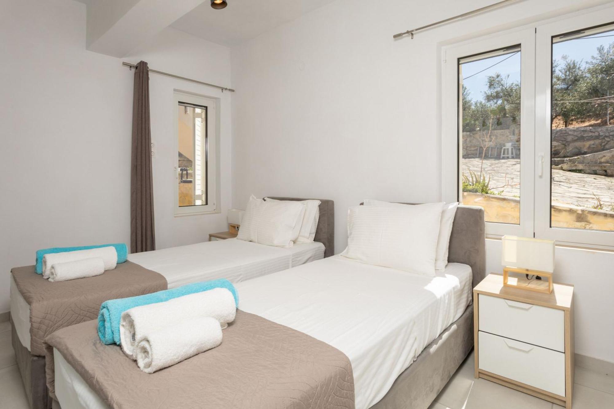 Villa Konstantinos Hilltop Vineyard Escape Almirida Exteriér fotografie